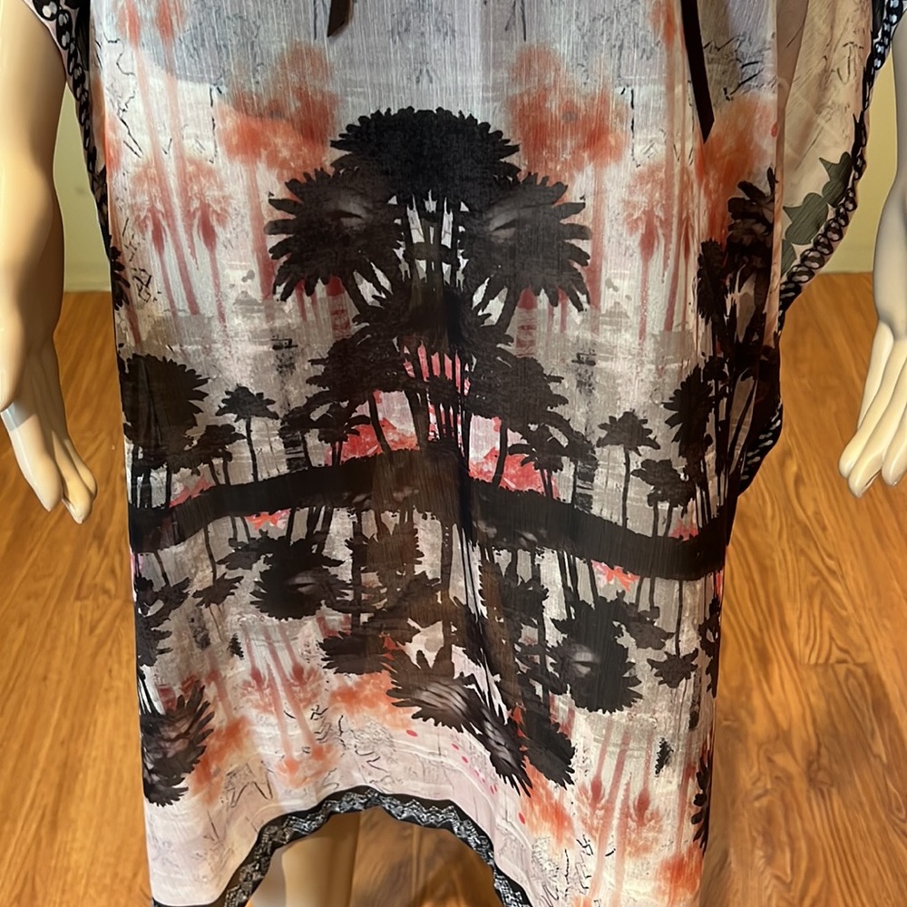 Cream Kaftan In Multi-Colored With Tree Design La… - image 7